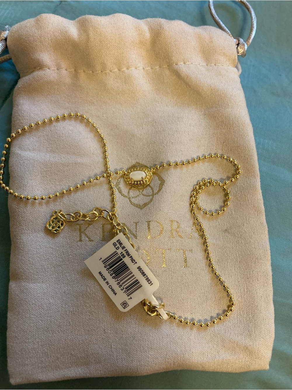 Kendra Scott Emilie Gold Beaded Pendant Necklace